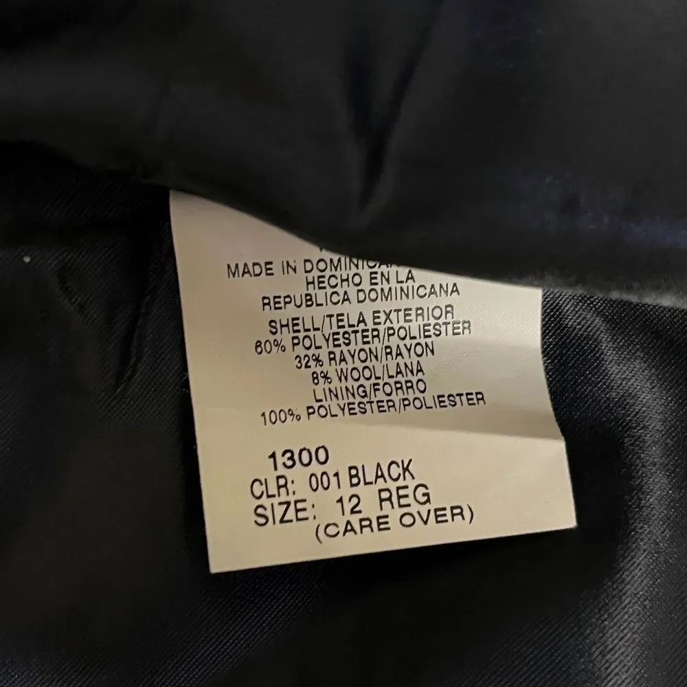 IZOD Boys Black Blazer Jacket Taylor Suit  Size 12